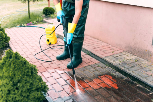 Why Choose Our Certified Pressure Washing Experts for Your Project Needs in Elma Center, NY?